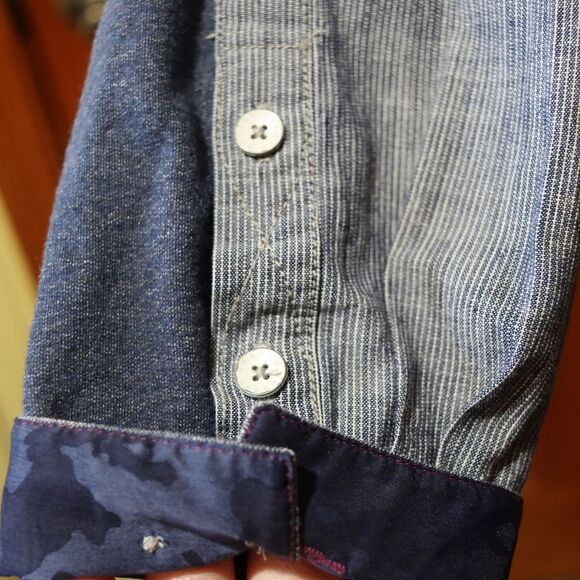 Robert Graham Blue Gray Pin Stripe Camo Flip Cuff Sleeves Button Down Shirt 2X - Picture 7 of 16